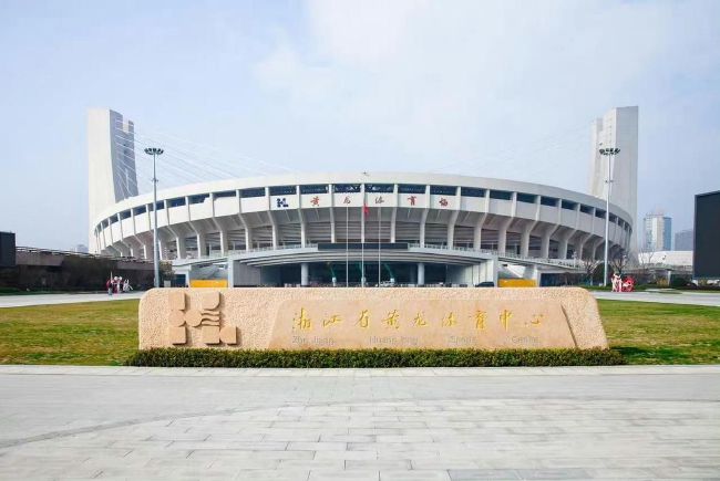 周梅丽